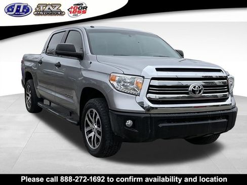 Used 2017 Toyota Tundra SR5 w/ SR5 Upgrade Package image 1