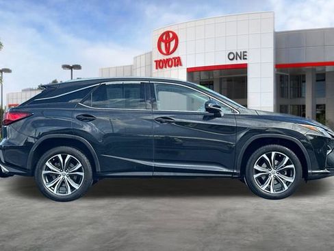 Used 2017 Lexus RX 350 FWD w/ Premium Package image 3