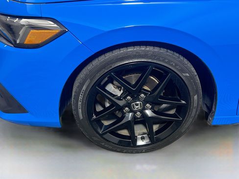 Used 2024 Honda Civic Sport image 13