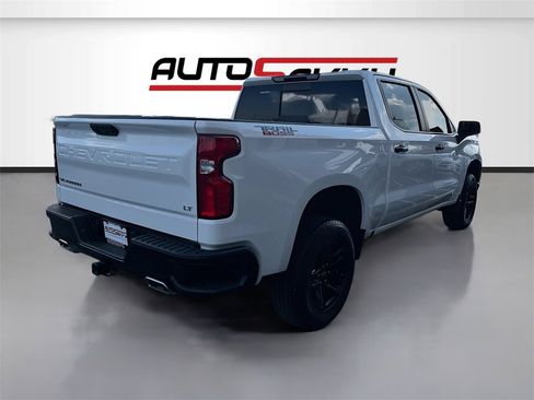 Used 2022 Chevrolet Silverado 1500 LT Trail Boss w/ Convenience Package II image 7