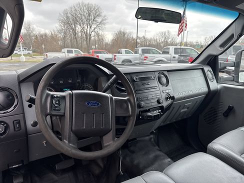 Used 2015 Ford F450 XL w/ Snow Plow Prep Package image 5