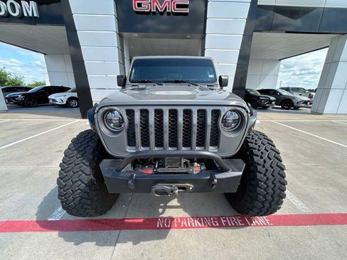 Used 2022 Jeep Gladiator Rubicon w/ Trailer Tow Package AWD/4WD image 4