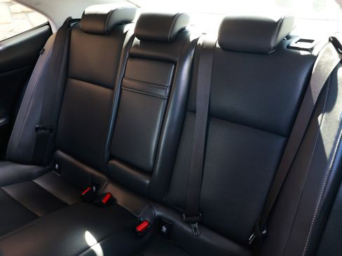 Used 2016 Lexus IS 200t image 11