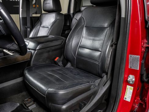 Used 2018 GMC Sierra 3500 Denali w/ Duramax Plus Package image 29