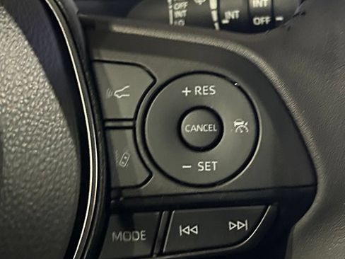 Used 2025 Toyota RAV4 Limited FWD image 68