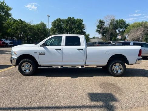 Used 2017 RAM 2500 Tradesman w/ Chrome Appearance Group AWD/4WD image 5