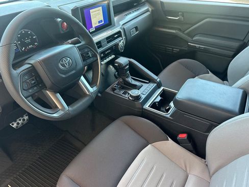 New 2026 Toyota Tacoma 4x4 Double Cab image 11