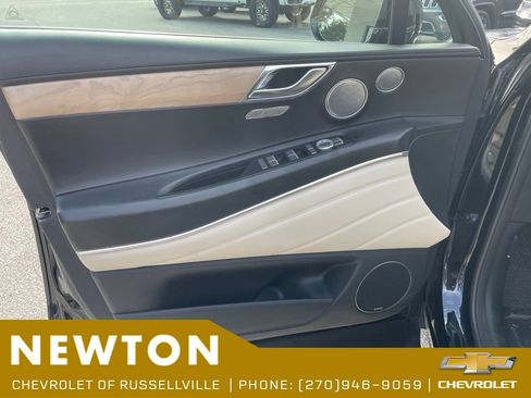 Used 2021 Genesis GV80 2.5T w/ Advanced Package 02 AWD/4WD image 8