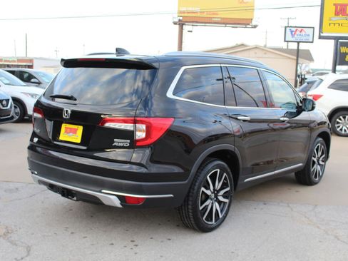 Used 2021 Honda Pilot Touring image 5