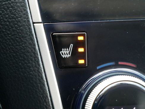 Used 2018 Subaru Outback 2.5i Limited image 28