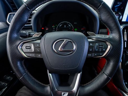 Used 2024 Lexus LX 600 F Sport image 41