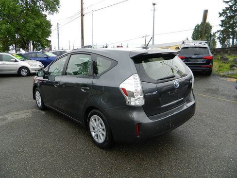 Used 2013 Toyota Prius V Three FWD image 6