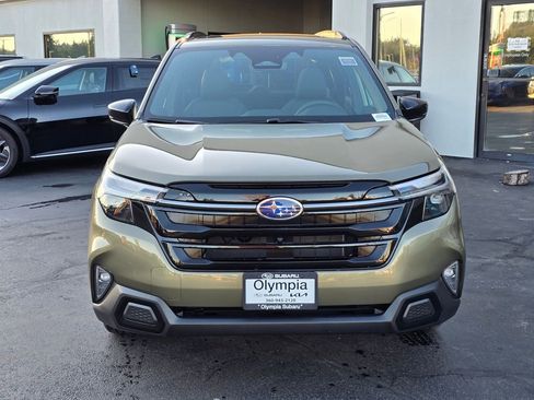 New 2026 Subaru Forester Touring AWD/4WD image 2