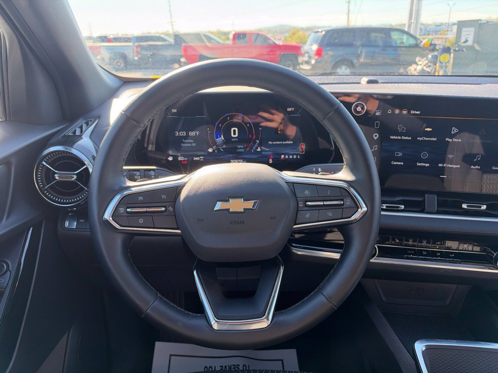 Used 2026 Chevrolet Equinox LT AWD/4WD image 20