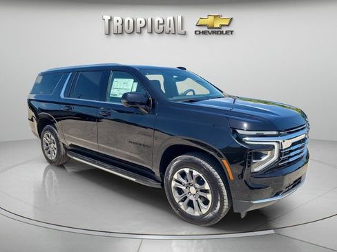 New 2026 Chevrolet Suburban LT w/ Comfort Package RWD image 7