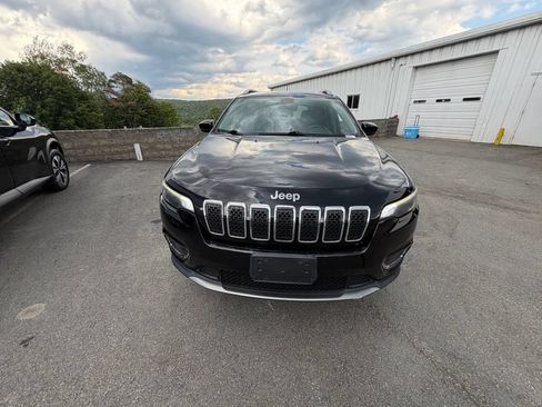 Used 2019 Jeep Cherokee Limited AWD/4WD image 8