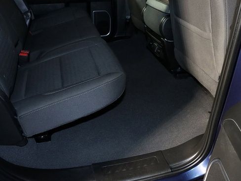 Used 2023 Chevrolet Silverado 1500 LT image 31