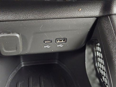 Certified 2025 Chevrolet TrailBlazer LT image 17