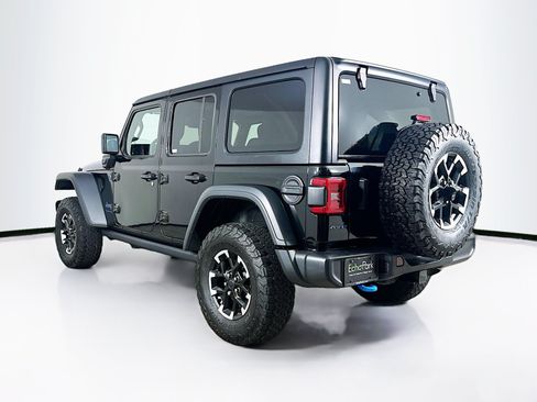 Used 2024 Jeep Wrangler Unlimited Rubicon 4xe w/ Technology Group AWD/4WD image 5