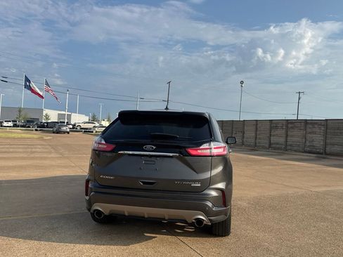 Used 2019 Ford Edge Titanium w/ Equipment Group 301A FWD image 20