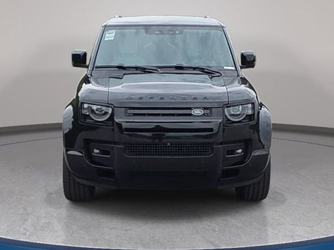 Certified 2025 Land Rover Defender 130 X-Dynamic SE AWD/4WD image 2