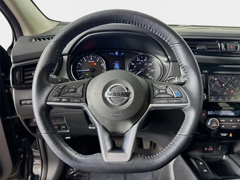 Certified 2022 Nissan Rogue Sport SL w/ Premium Package FWD image 12