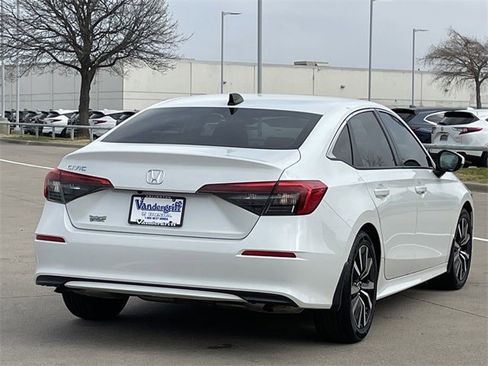 Certified 2023 Honda Civic EX image 4