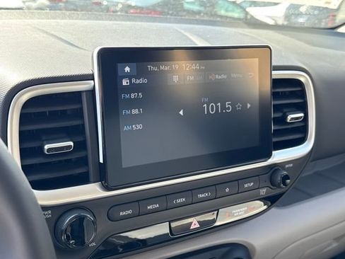 New 2026 Hyundai Venue SEL FWD image 18