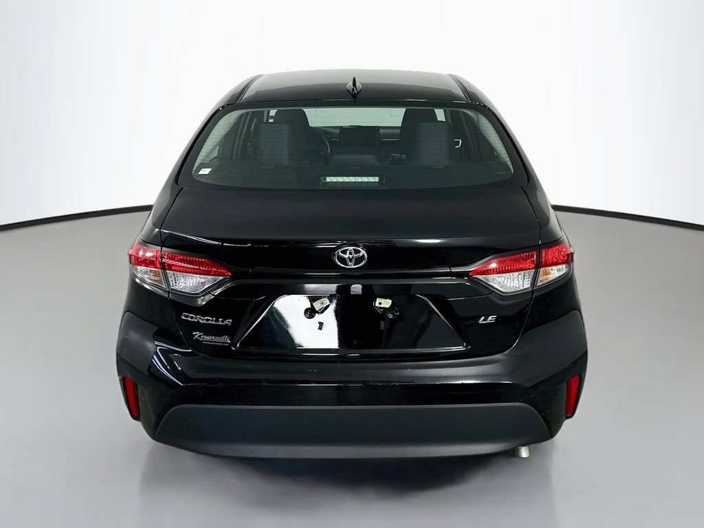 Used 2025 Toyota Corolla LE FWD image 6