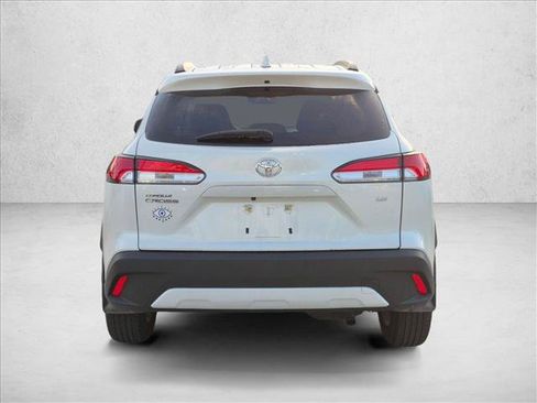 Certified 2023 Toyota Corolla Cross LE FWD image 6