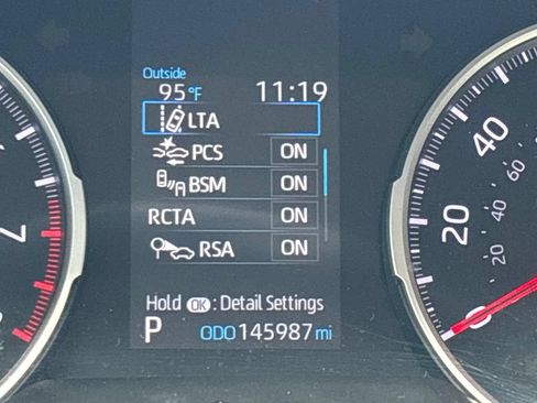 Used 2019 Toyota RAV4 XLE w/ Convenience Package AWD/4WD image 25