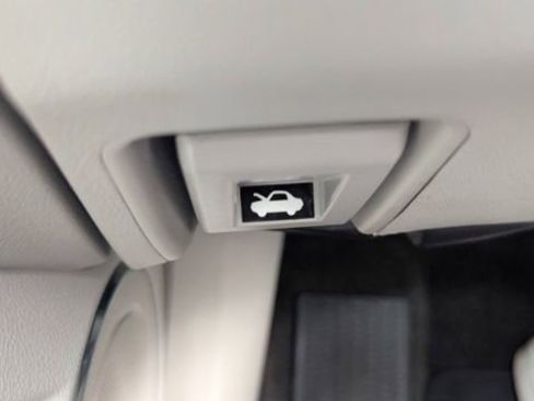 Used 2012 Acura TL 3.5 image 30