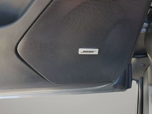 New 2025 Cadillac XT6 Luxury image 31