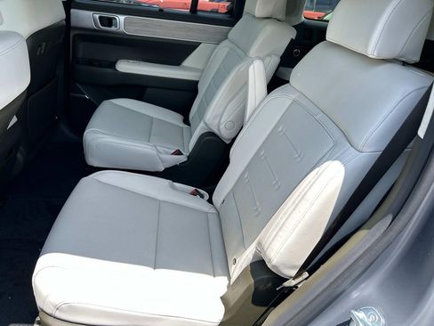 New 2025 Hyundai Santa Fe Calligraphy FWD image 21