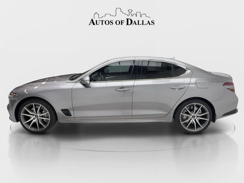 Used 2026 Genesis G70 2.5T RWD image 5