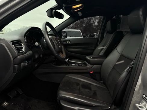 Certified 2022 Dodge Durango R/T w/ Tow 'N Go Package image 18