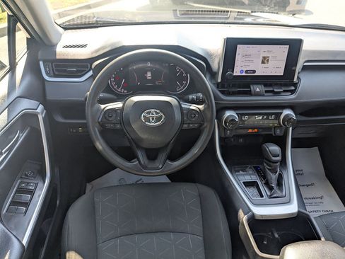 Used 2024 Toyota RAV4 XLE FWD image 27