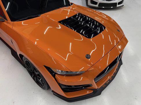 Used 2021 Ford Mustang Shelby GT500 w/ Technology Package image 8