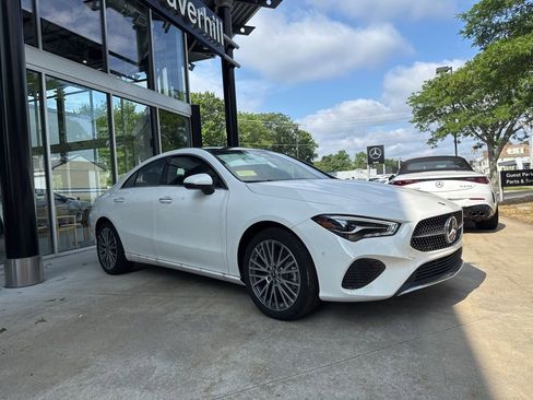 New 2025 Mercedes-Benz CLA 250 4MATIC image 2