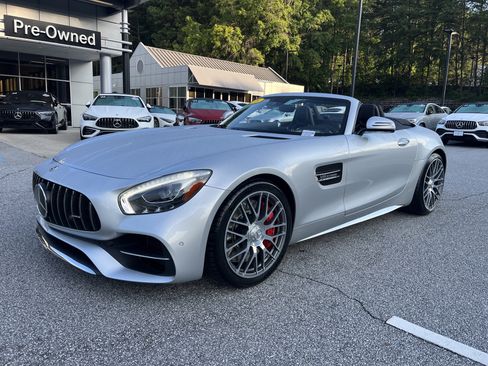 Used 2018 Mercedes-Benz AMG GT C image 3