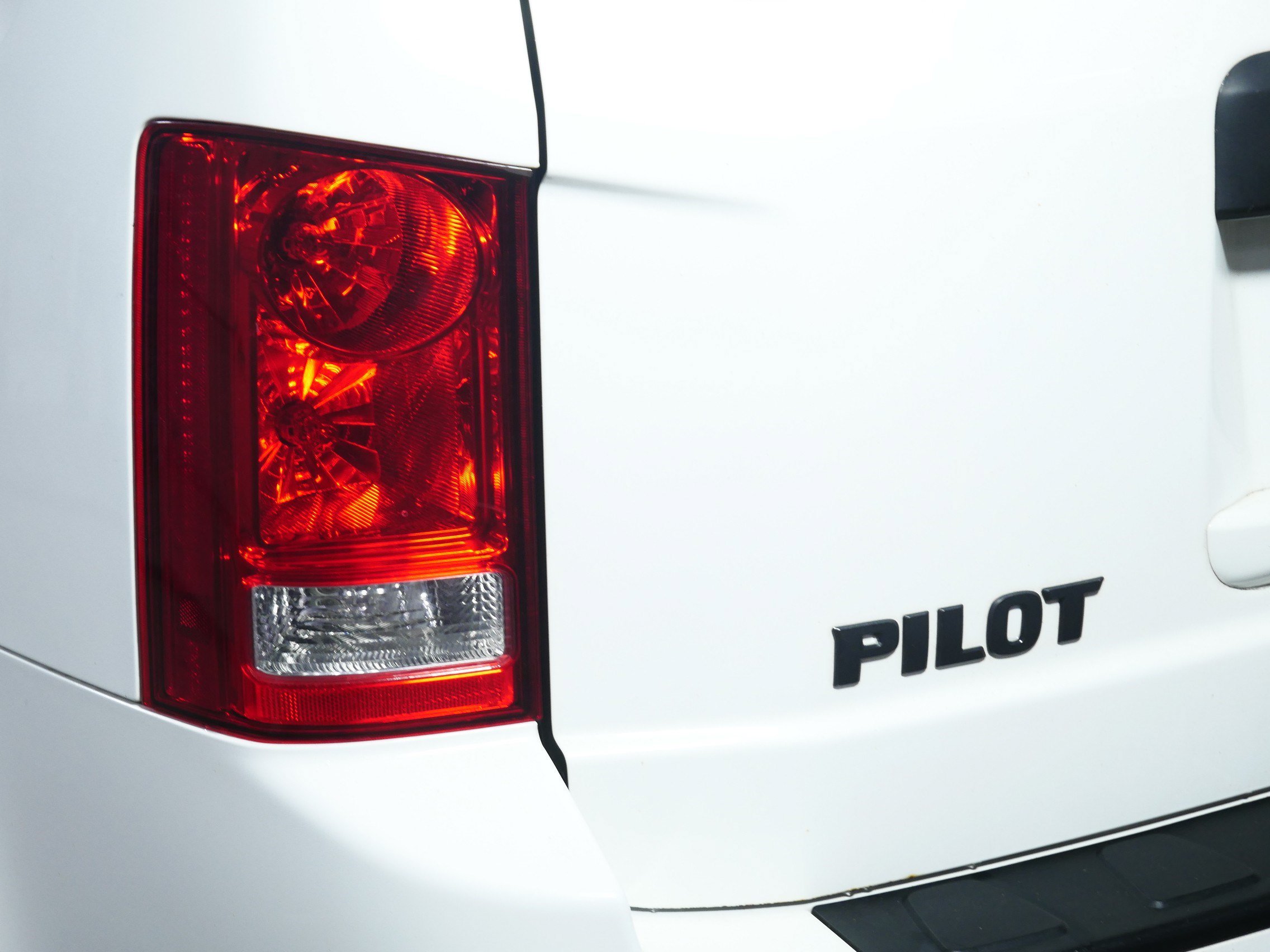 Used 2015 Honda Pilot EX-L image 17