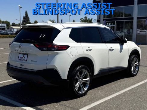 Used 2021 Nissan Rogue SV w/ Premium Package AWD/4WD image 5