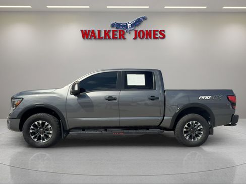 Used 2024 Nissan Titan PRO-4X image 6