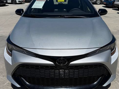 Used 2022 Toyota Corolla SE FWD image 3