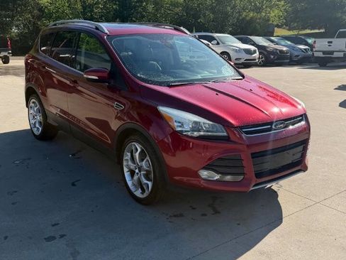Used 2015 Ford Escape Titanium w/ Equipment Group 301A FWD image 8