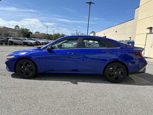 New 2026 Hyundai Elantra SEL Sport Premium image 4