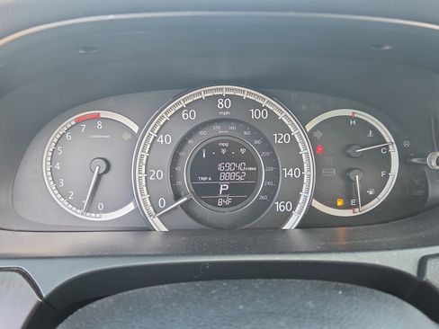 Used 2015 Honda Accord EX-L image 25