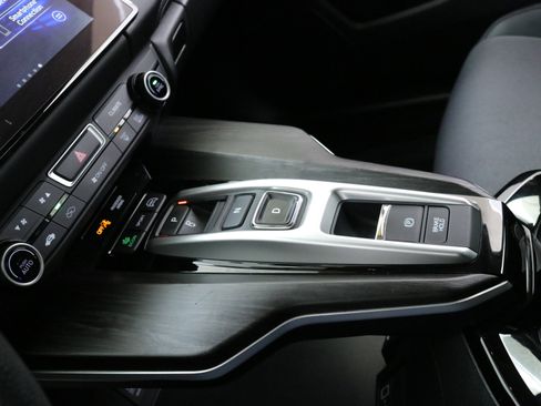 Used 2021 Honda Clarity Base image 19