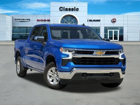 Used 2025 Chevrolet Silverado 1500 LT AWD/4WD image 1
