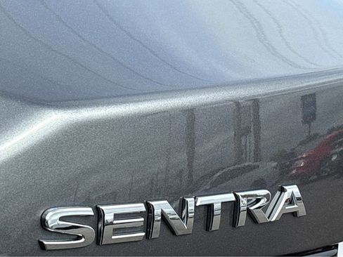 Used 2025 Nissan Sentra SV FWD image 20